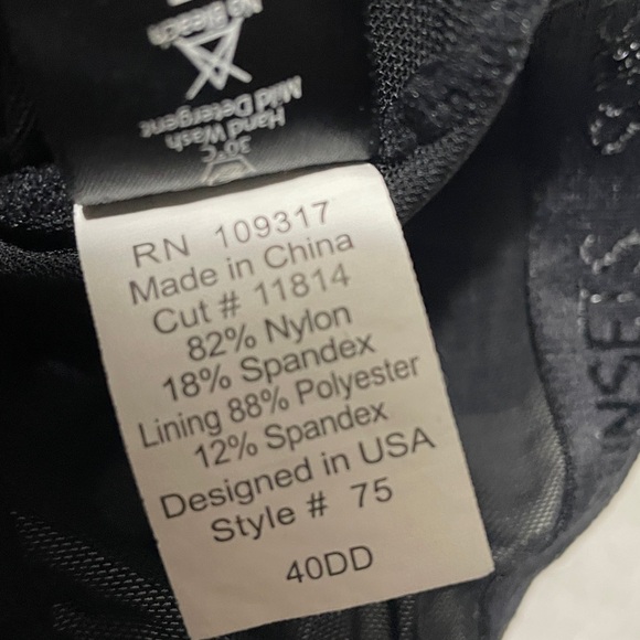 Sunsets Black and White Polka Dot Tankini Women's SwimTop 40DD - Picture 5 of 9